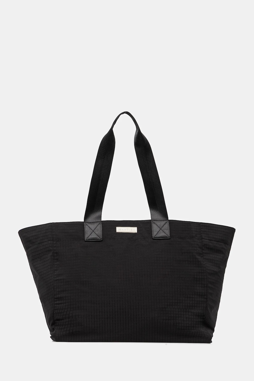 Kabelka P.E Nation Residency