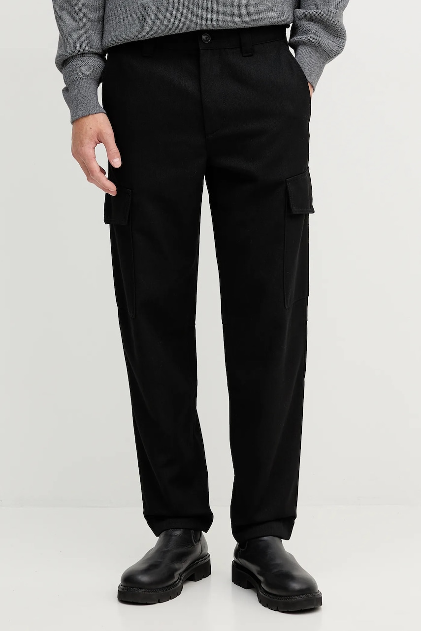 Kalhoty s příměsí vlny BOSS Orange Sisla-R-Cargo-2 černá barva, 50553971