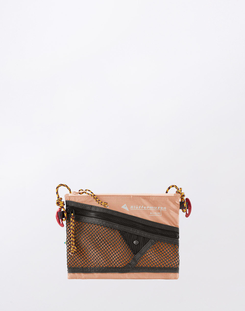 Klättermusen Algir Accessory Bag Small Salmon