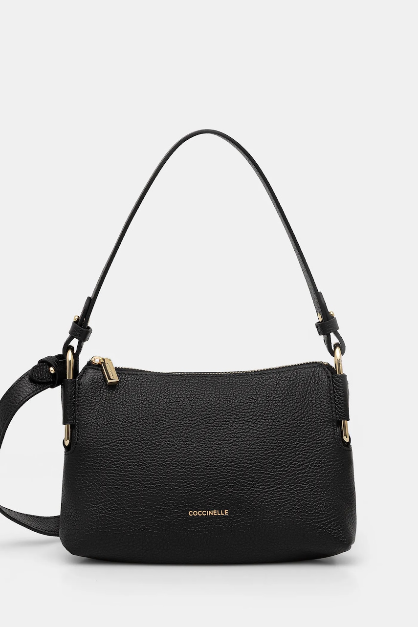 Kožená kabelka Coccinelle REBEKKA černá barva, E5.T95.52.01.01