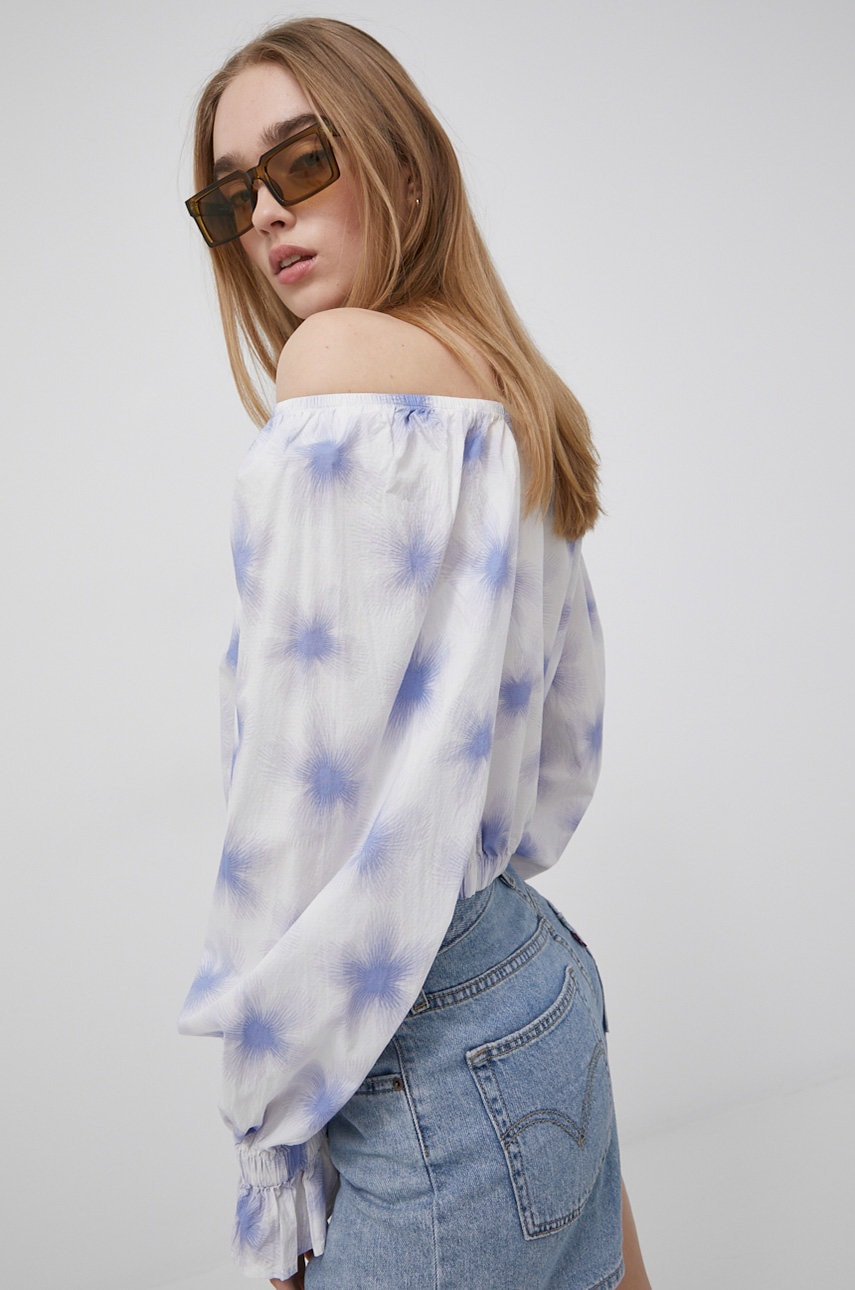 Levi's  Halenka