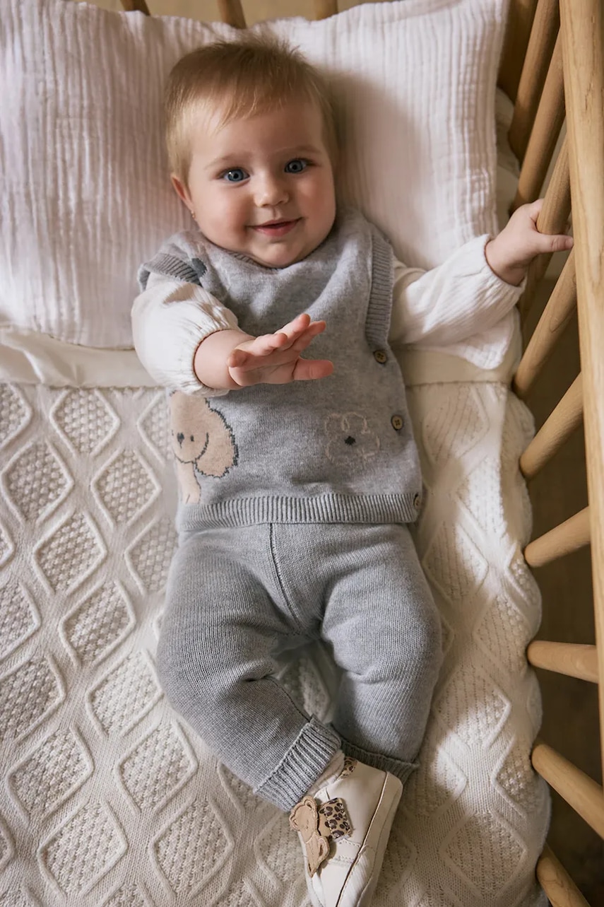 Mayoral Newborn  Kojenecká sada