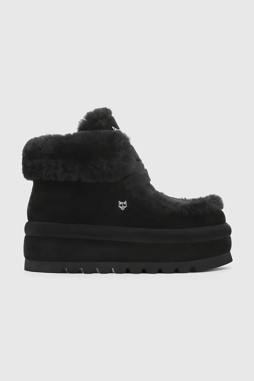 Naked Wolfe  Semišové sněhule  Bambi