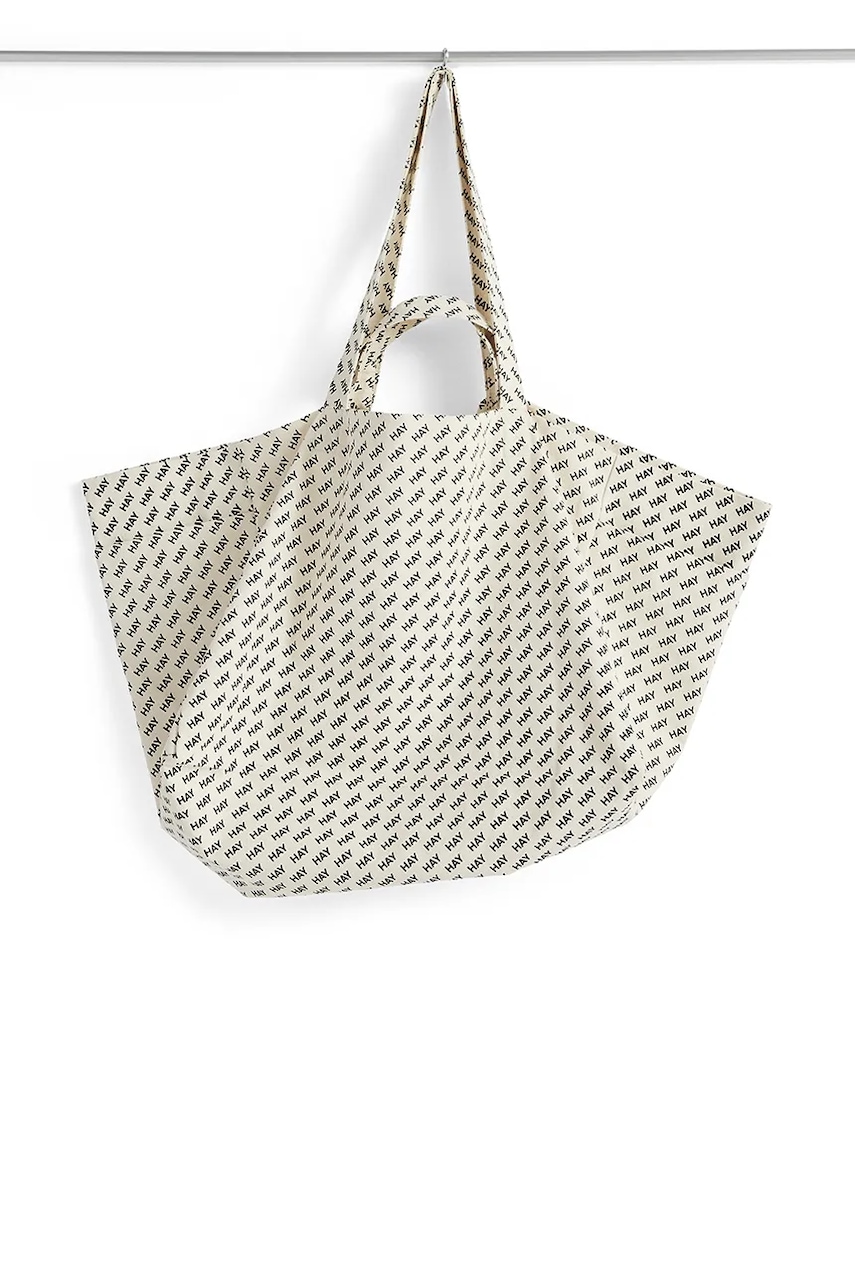Nákupní taška HAY Logo Weekend 90 x 54 x 38 cm