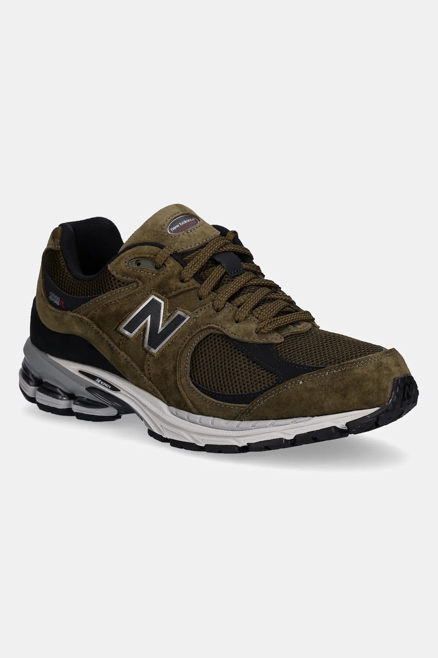 New Balance   2002