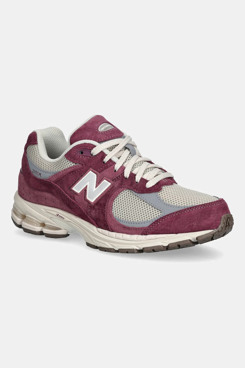 New Balance   2002