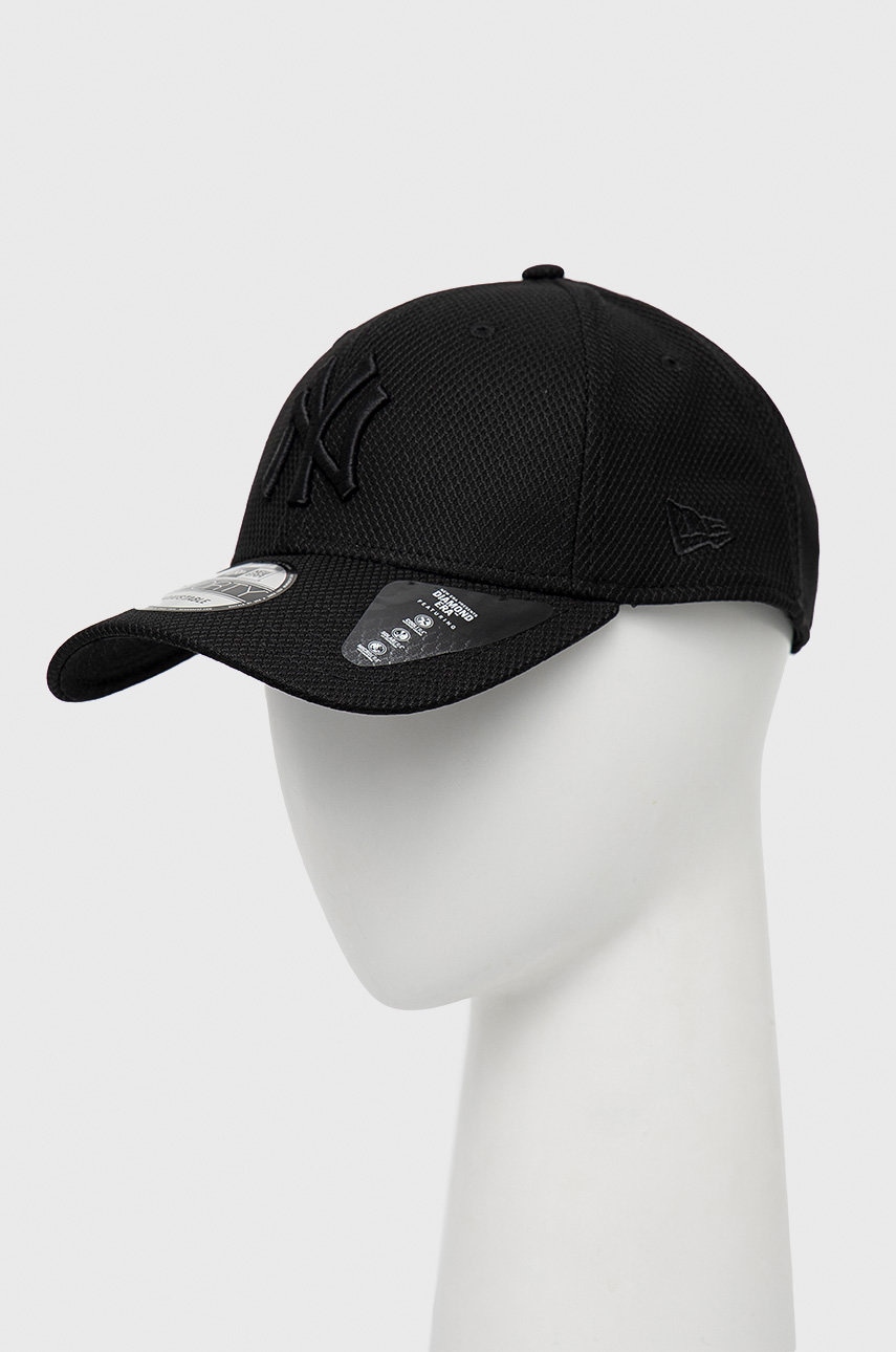 New Era  Čepice  DIAMOND ERA ESSENTIAL 9FORTY®