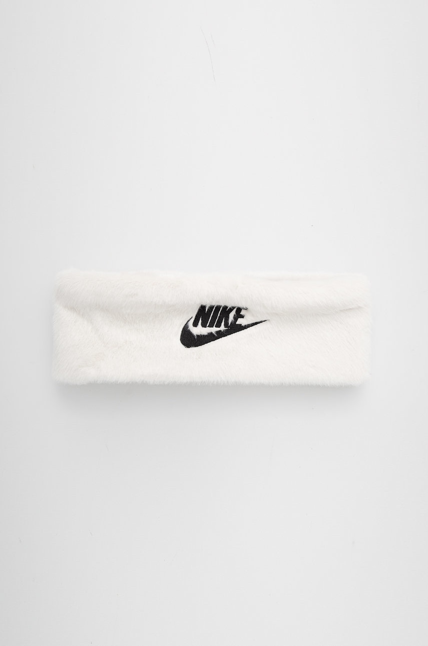 Nike  Čelenka