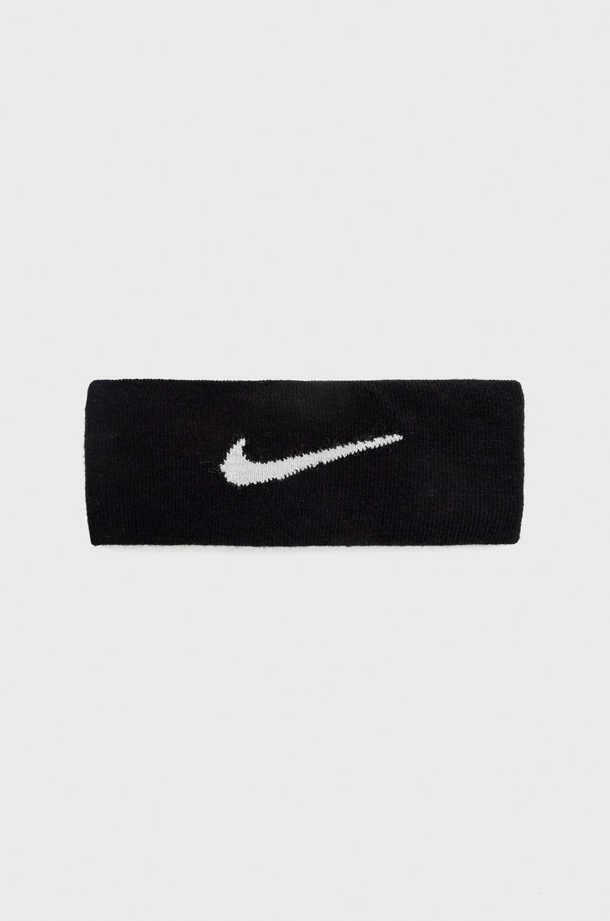 Nike  Čelenka
