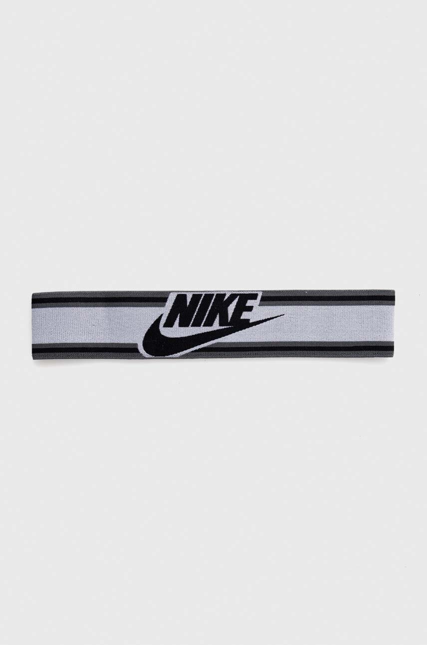 Nike  Čelenka
