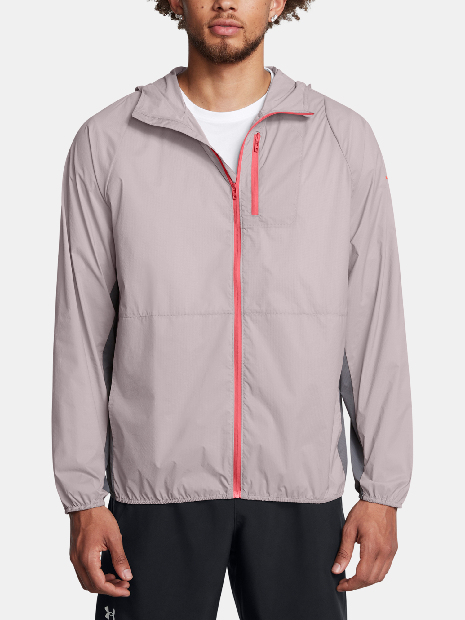 Pánská bunda Under Armour LAUNCH LIGHTWEIGHT JKT-GRY - Pánské