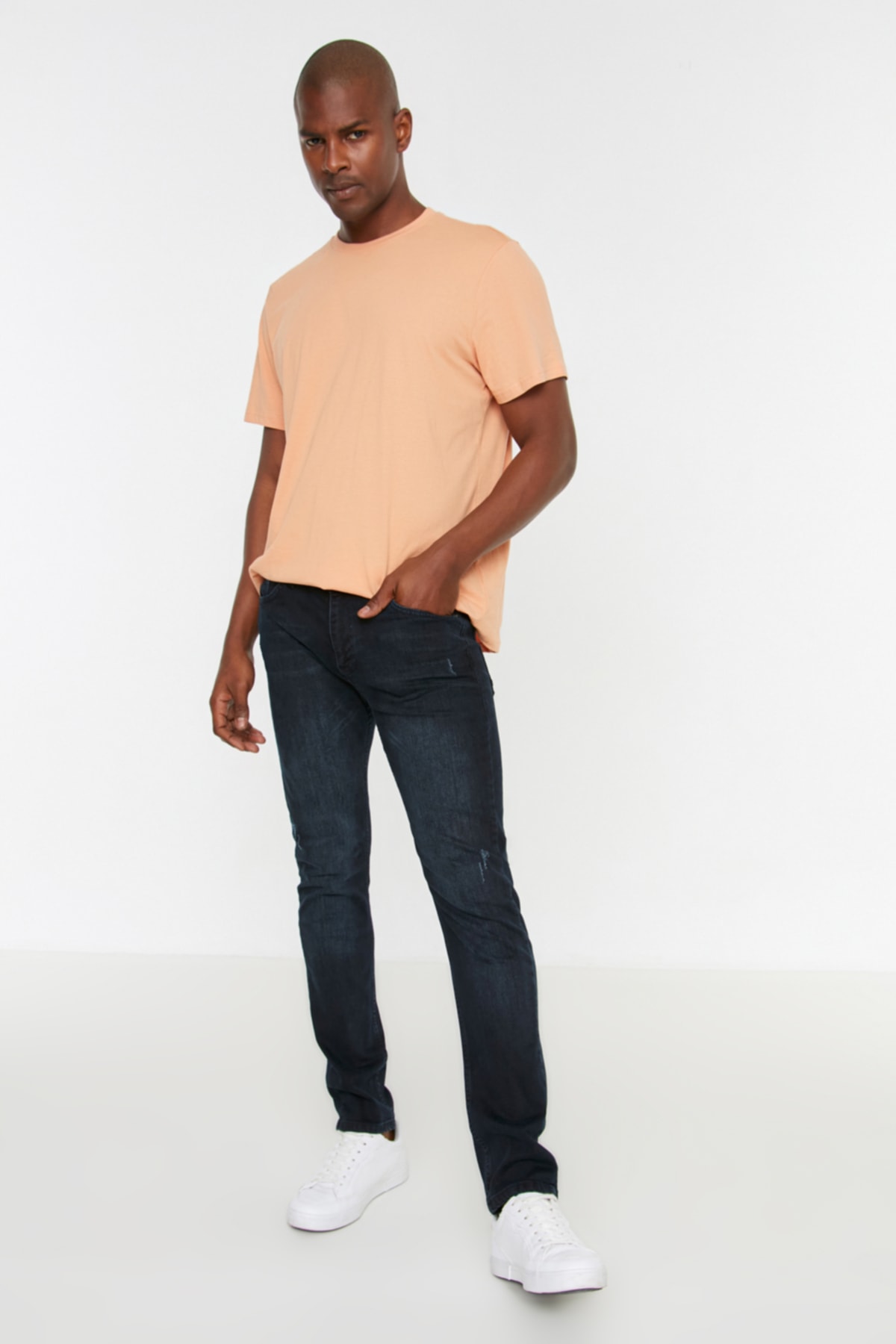 Pánské kalhoty Trendyol TMNAW22JE0513/Navy blue