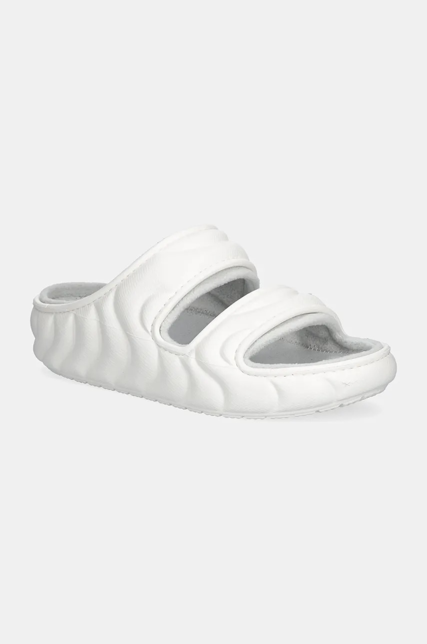 Pantofle Crocs Classic Cozzy Overpuff Sandal