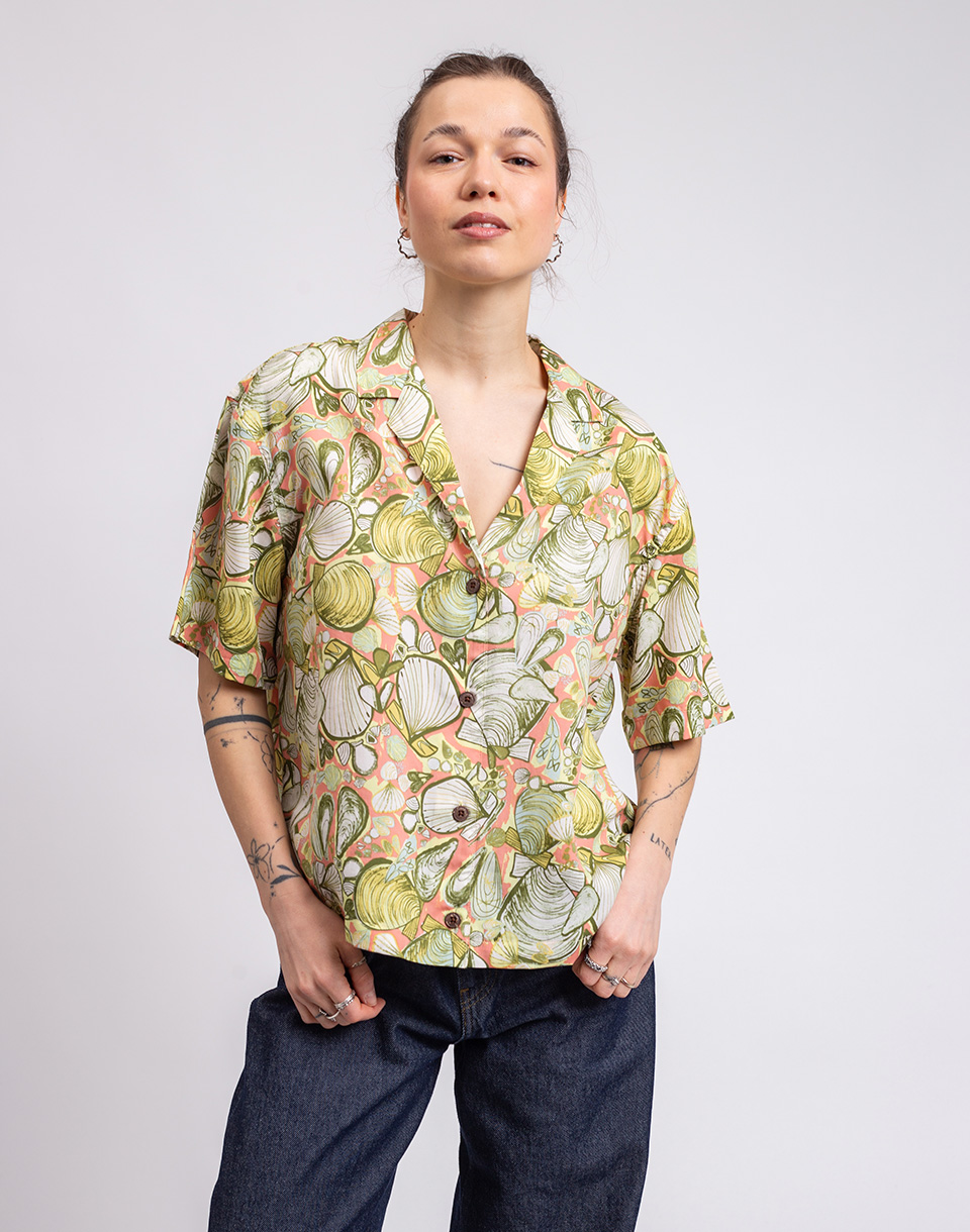 Patagonia W's Tidal Threads Shirt Shelly Shelly: Mellow Melon XS