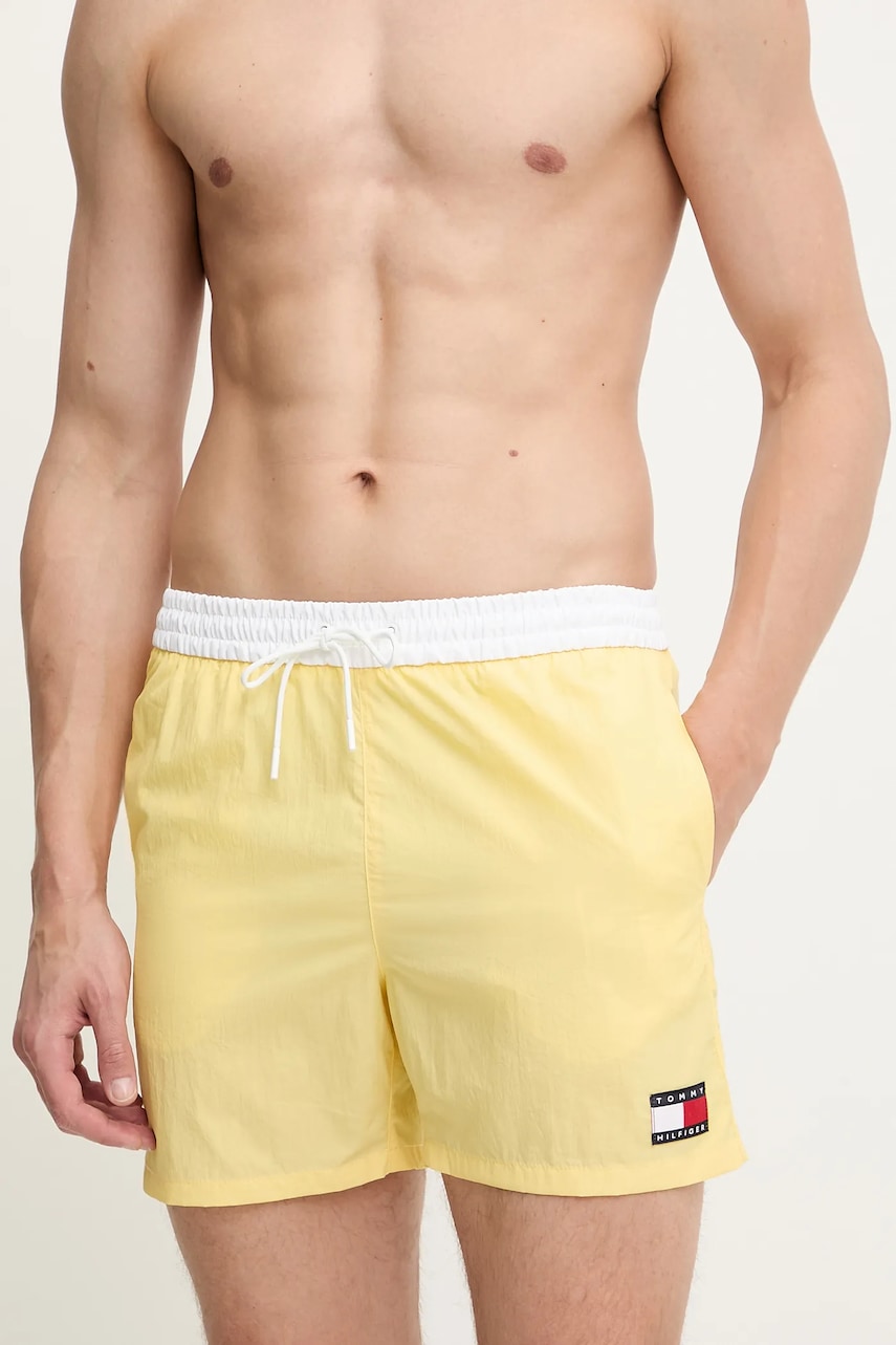 Plavkové šortky Tommy Hilfiger žlutá barva, UM0UM03455