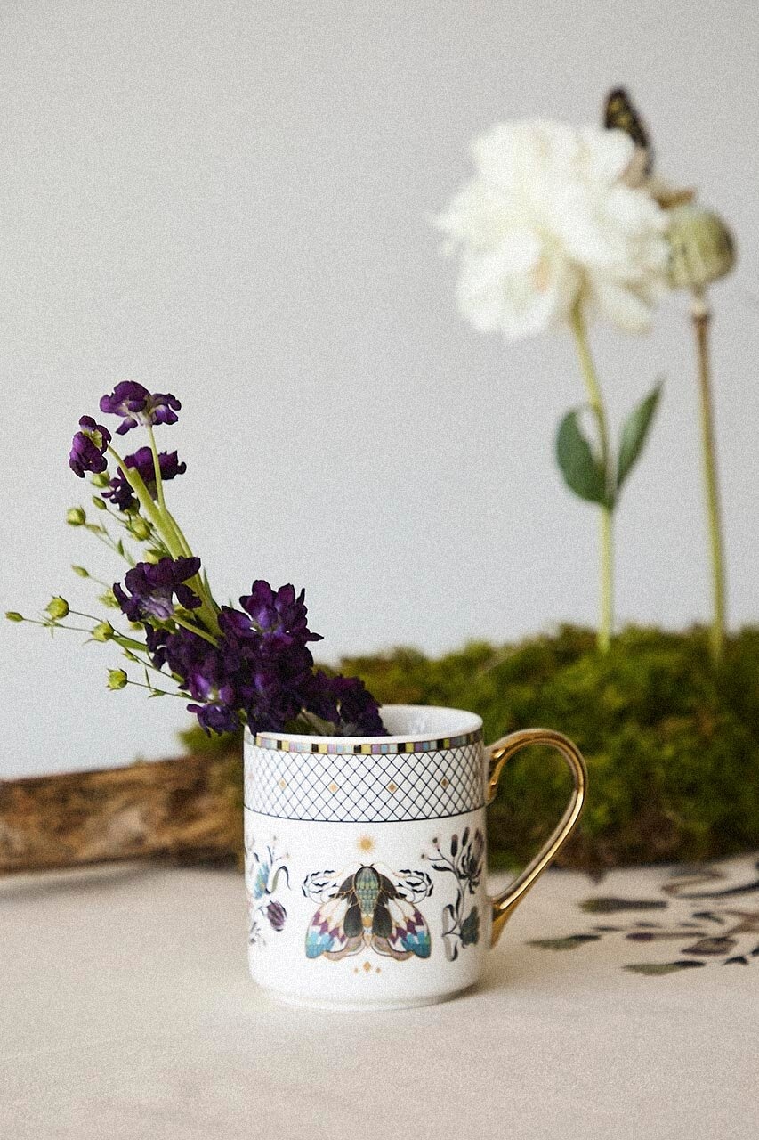 Porcelánový hrnek Medicine 390 ml