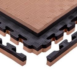 Puzzle tatami podložka inSPORTline Malmeida 100x100x4 cm mocha mousse-černá, vzor 5 proužků