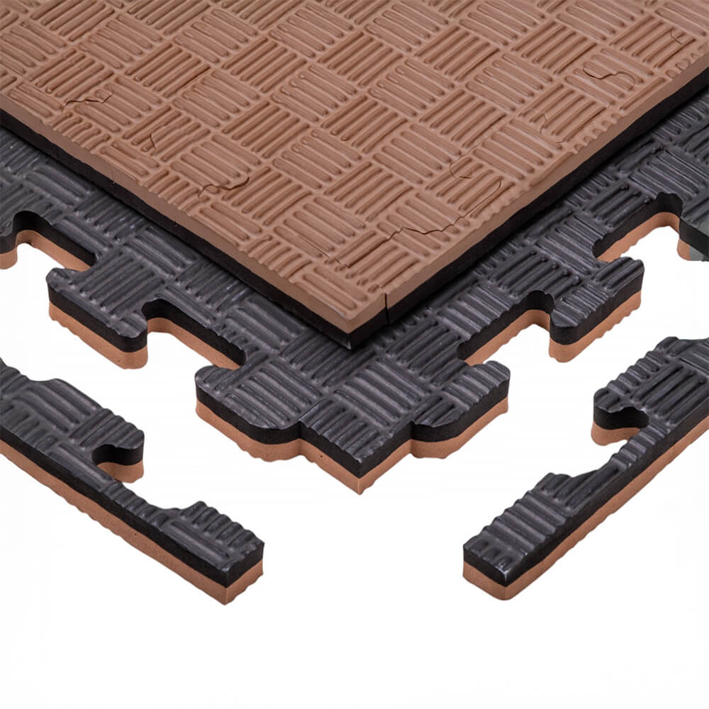 Puzzle tatami podložka inSPORTline Sazegul 100x100x2 cm mocha mousse-černá, vzor 5 proužků
