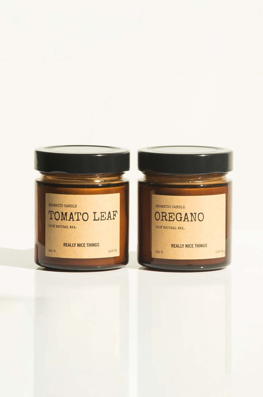 Really Nice Things  Sada vonných svíček  Tomato Leaf & Oregano 2 x 100 g 2-pack
