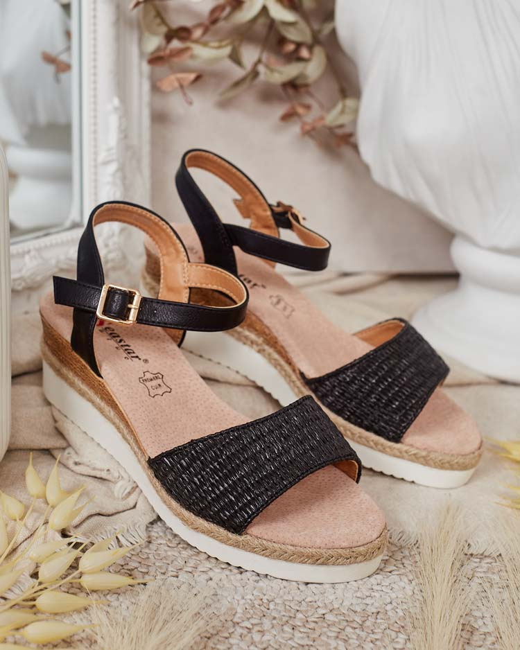Resti Women's Osil Anchor Sandals