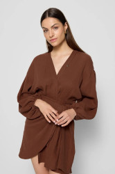 Šaty Bizuu MOULINS hnědá barva, mini, MOULINS BROWN