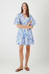 Šaty Medicine bílá barva, mini, oversize