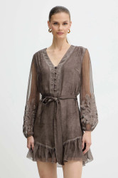 Šaty s příměsí hedvábí Guess CAMILLA hnědá barva, mini, W5BK76 WE550