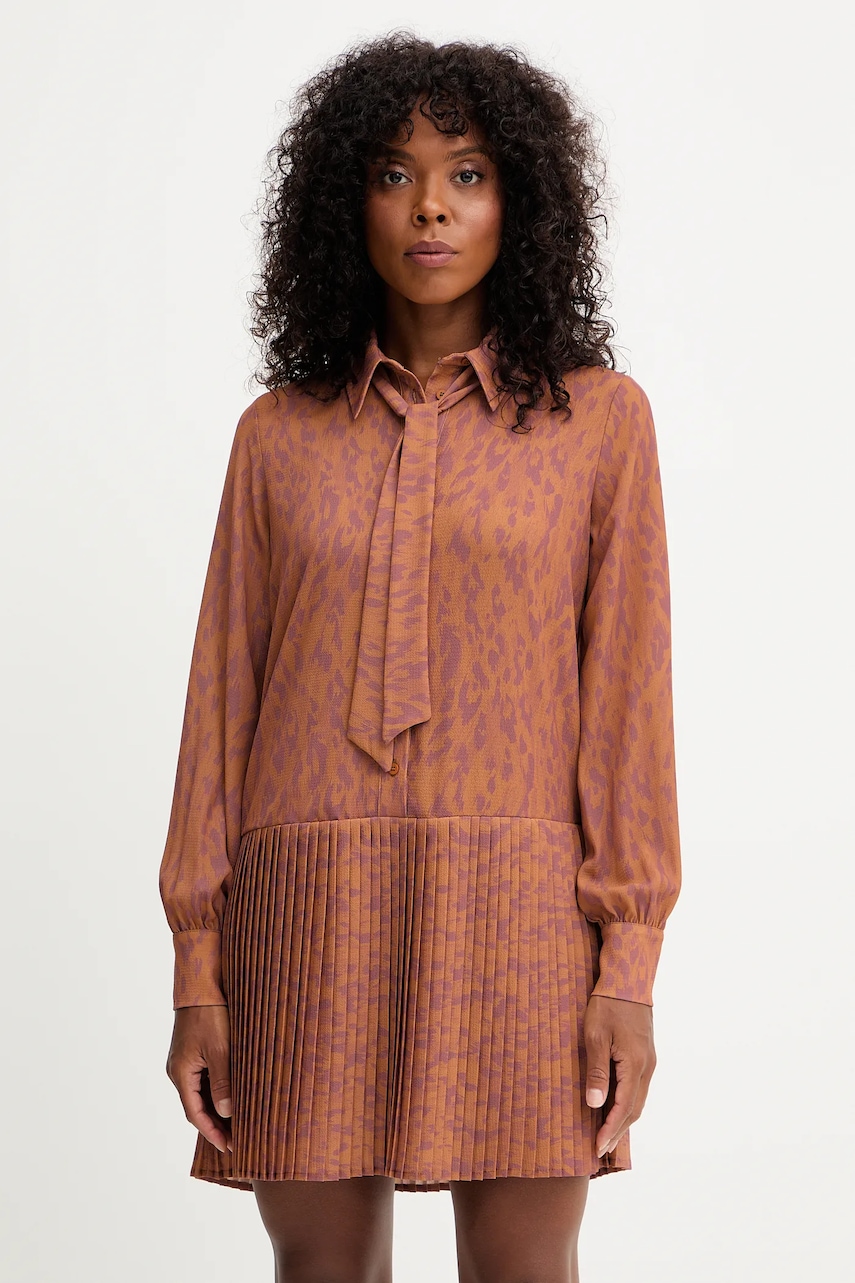 Šaty Silvian Heach BENYE hnědá barva, mini, GPA25467VE