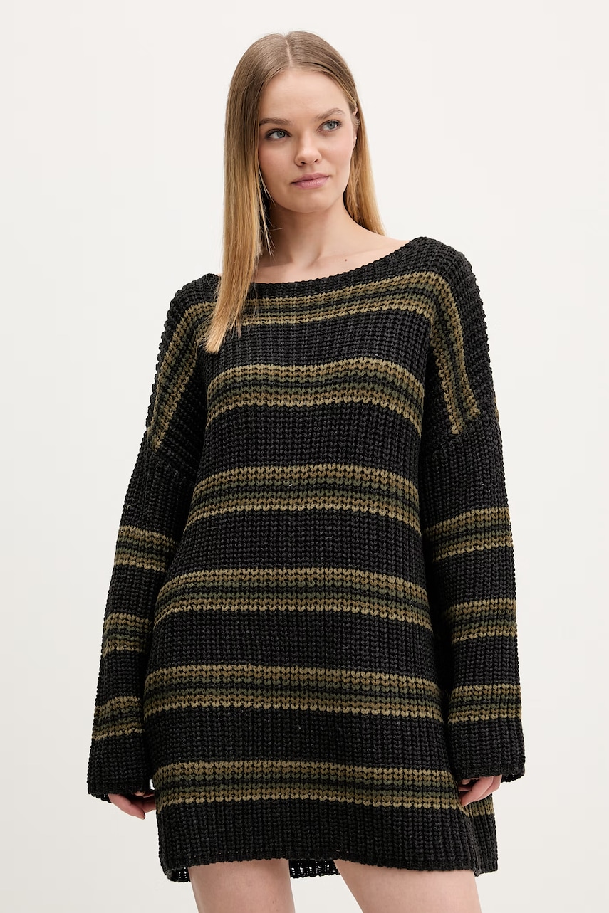 Šaty The Ragged Priest