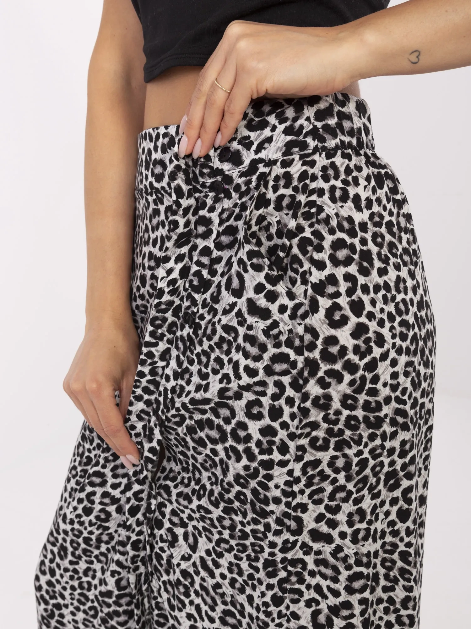Skirt-D73771M50222B-grey