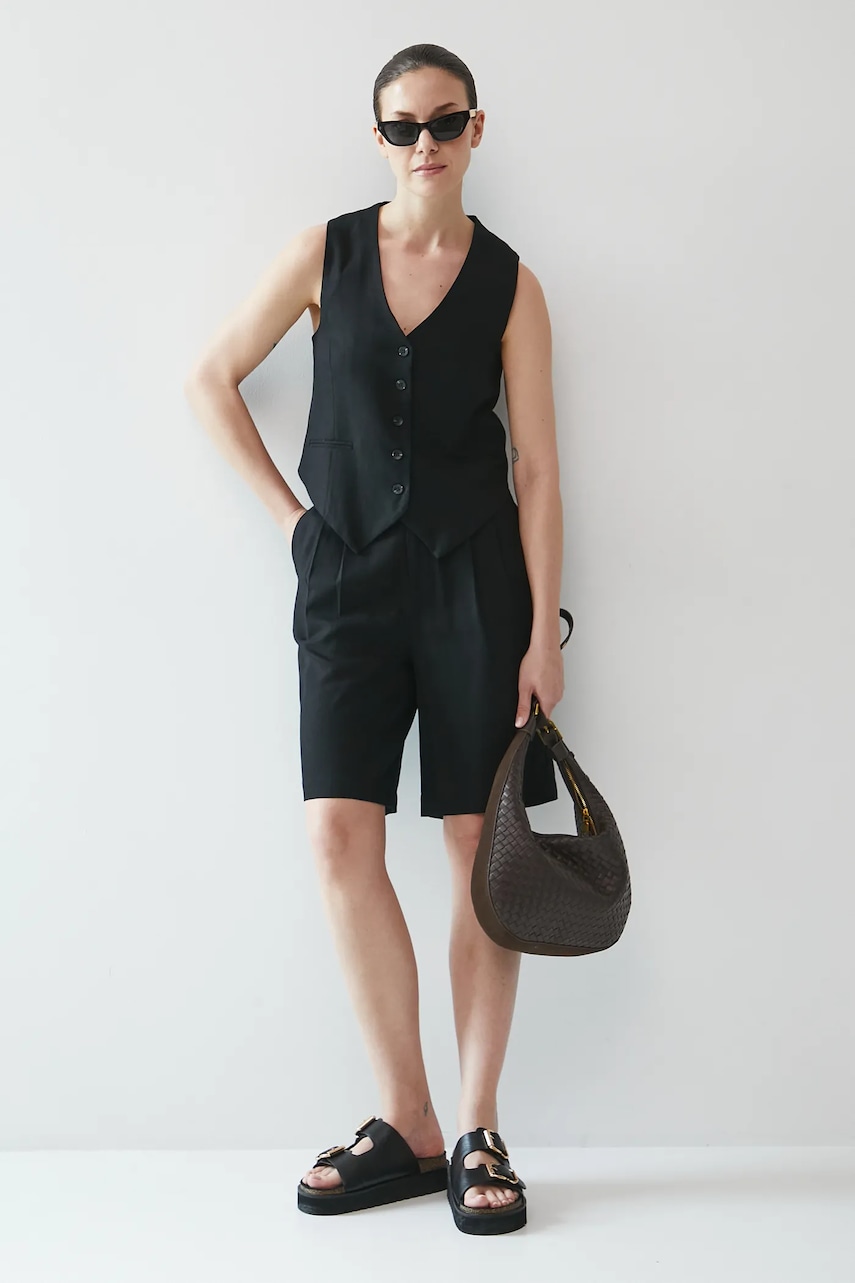 Šortky s příměsí lnu Medicine