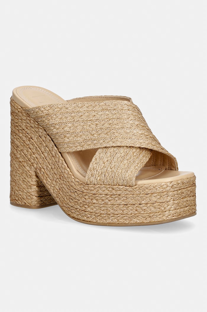 Souliers Martinez  pantofle na sloupku GARDA