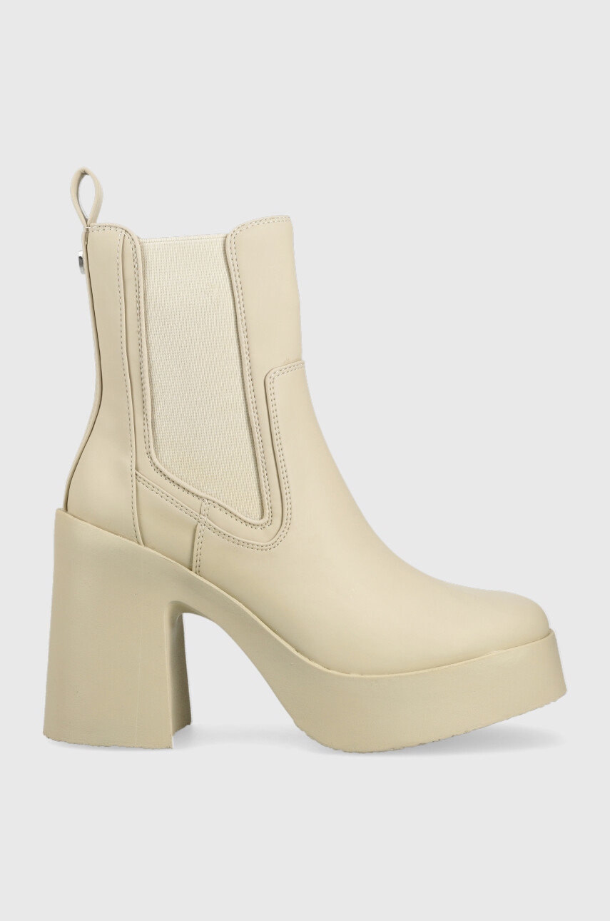 Steve Madden  Boty s gumou