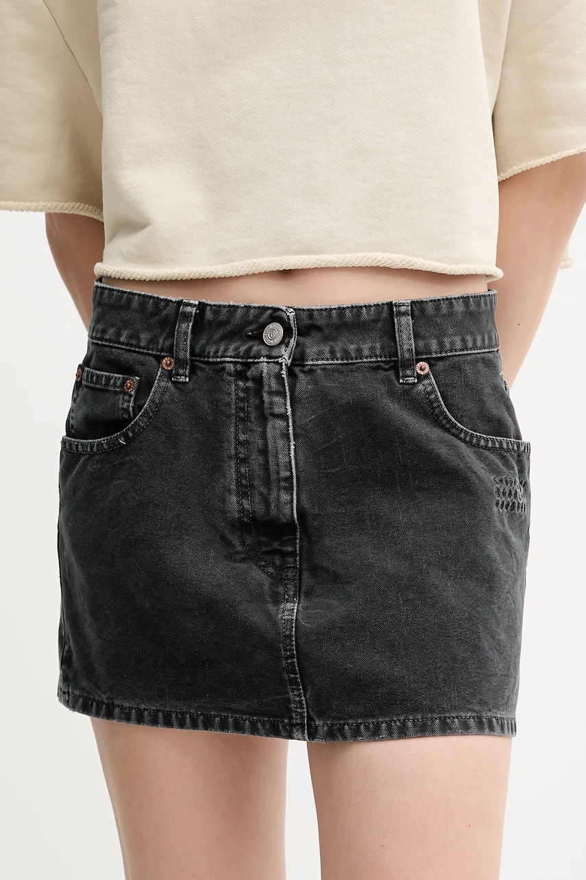 Sukně MM6 Maison Margiela černá barva, mini, pouzdrová, S52MC0010