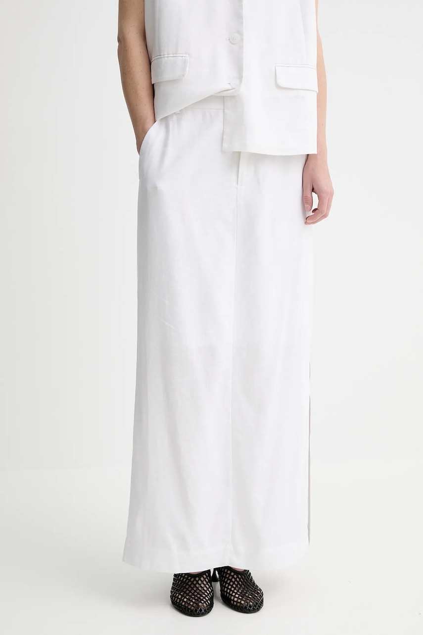Sukně s příměsí lnu Gestuz bílá barva, maxi, 10910283