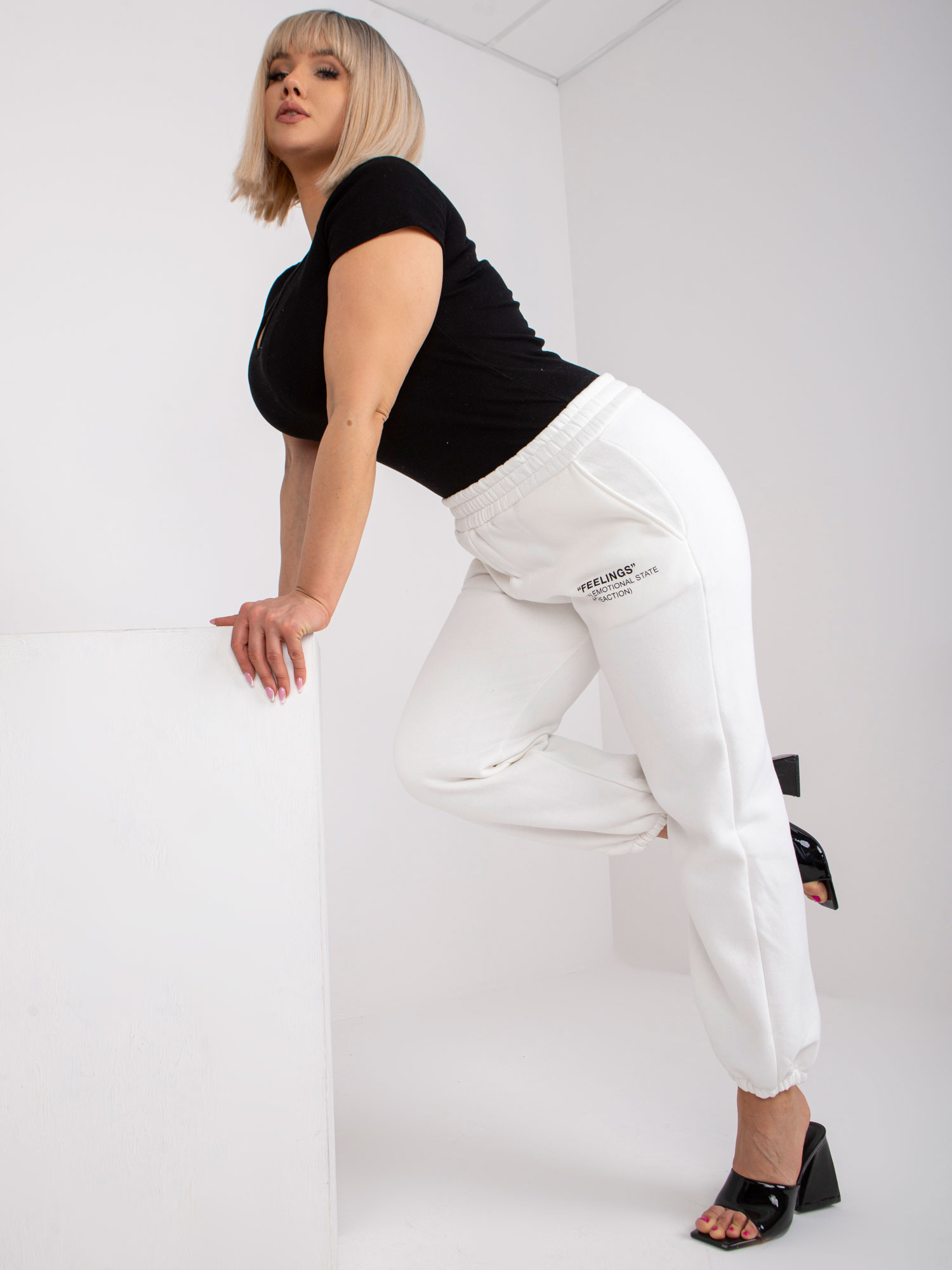 Sweatpants-EM-DR-522.52P-white