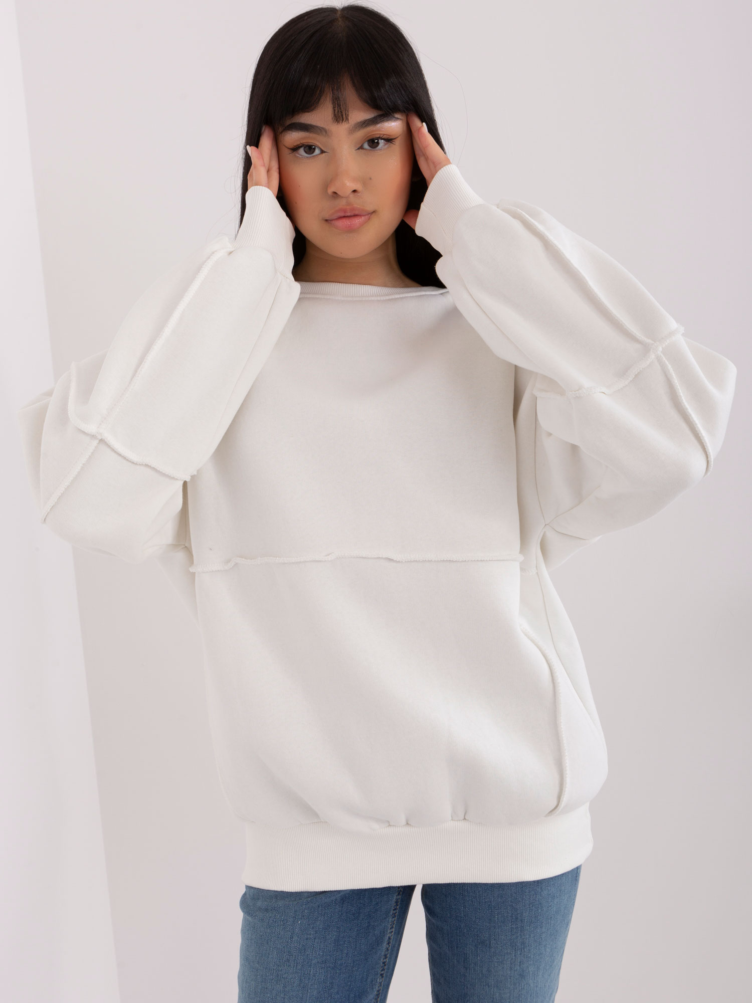 Sweatshirt-EM-BL-763.00P-ecru