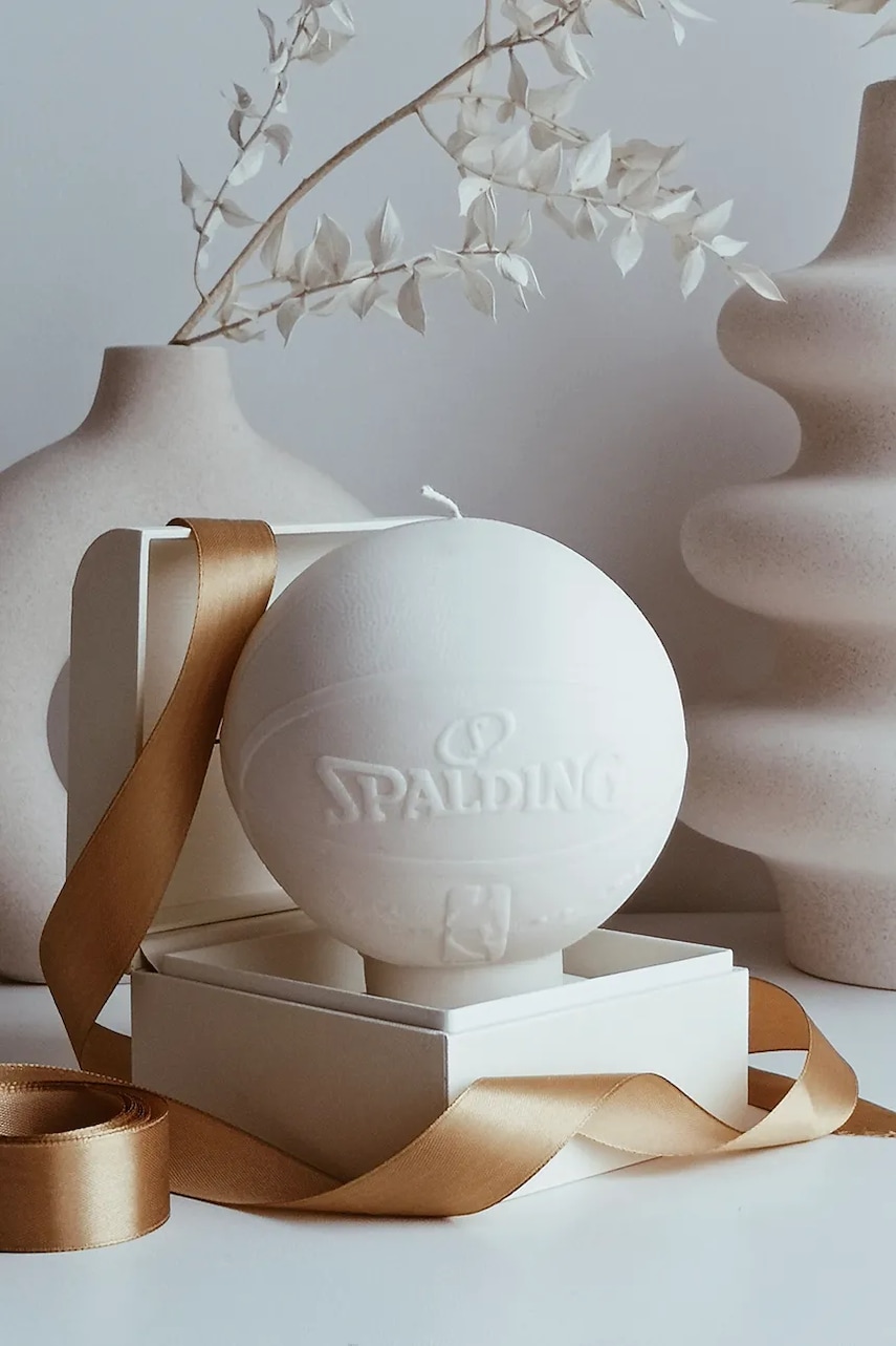 Temida  Dekorativní svíčka  Inspired Ball 760 g