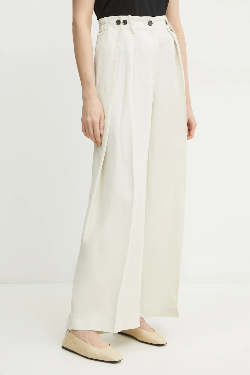 Tepláky s příměsí lnu Liviana Conti