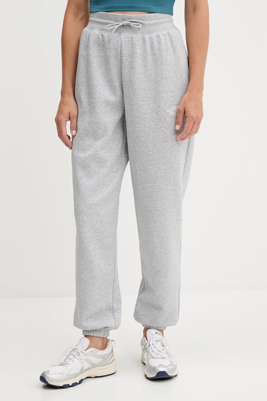 The North Face  Tepláky  Essential Relaxed