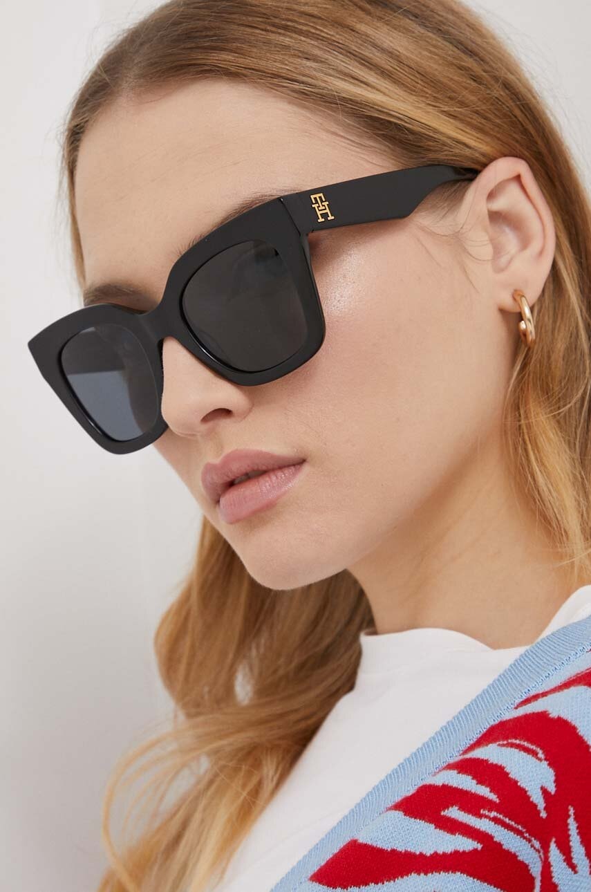 Tommy Hilfiger  Sluneční brýle