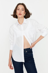 Trendyol Bílá Košile Boyfriend/Wide Fit