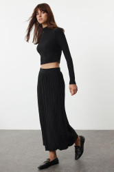 Trendyol Black Fitted Pleated Stretchy Knitted Blouse and Skirt Bottom-Top Set