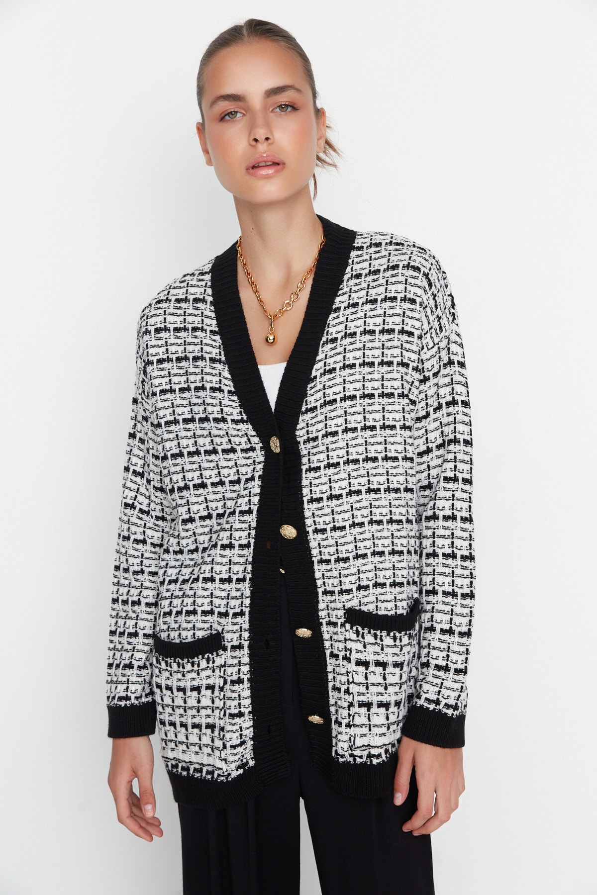 Trendyol Black Wide Fit Tweed Look Silvery Knitwear Cardigan