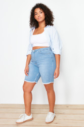Trendyol Curve Blue Leg Tassel Detailed Stretchy Skinny Denim Shorts
