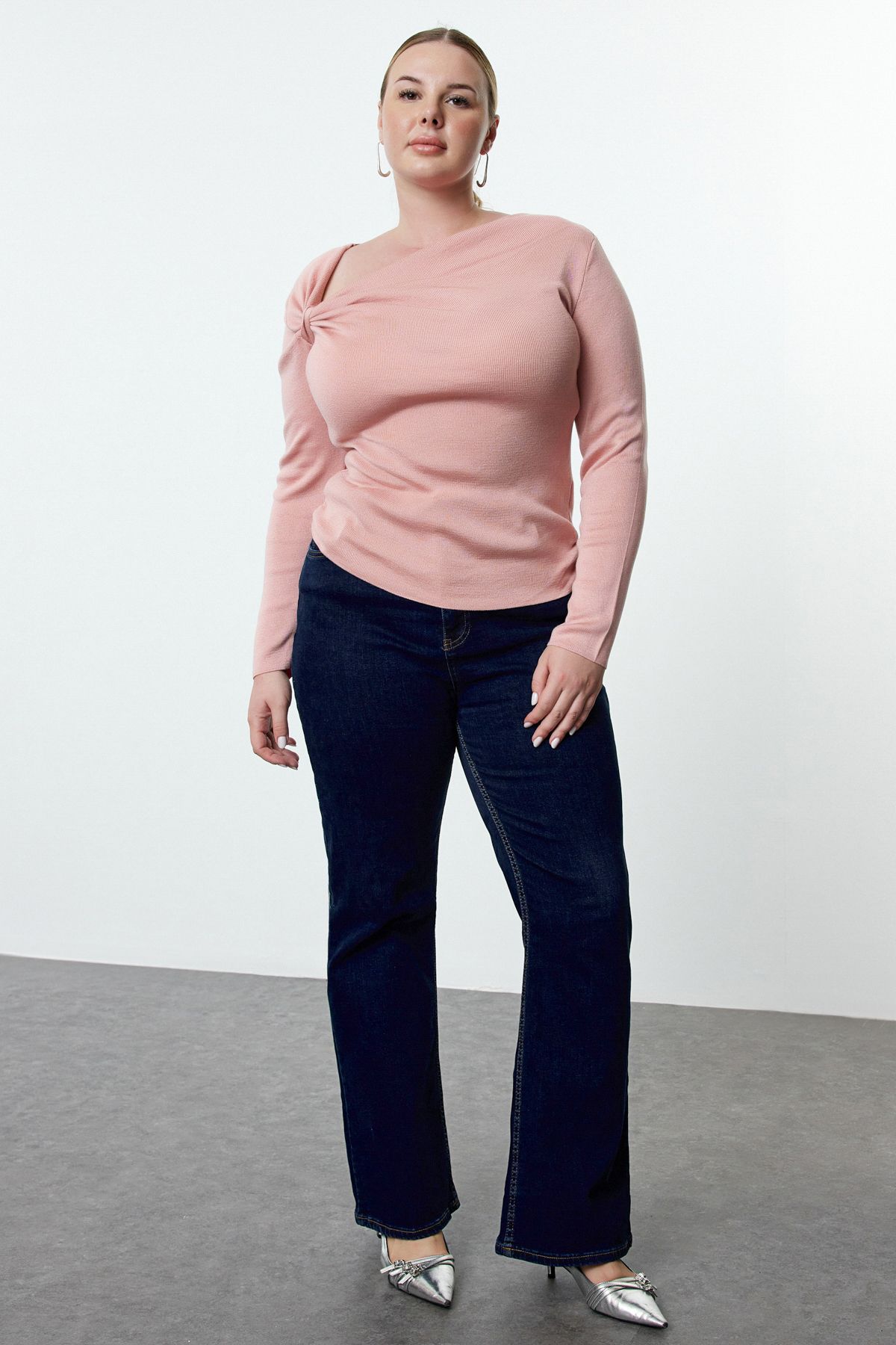 Trendyol Curve Pink Neck Gather Detailed Fine Knitwear Sweater