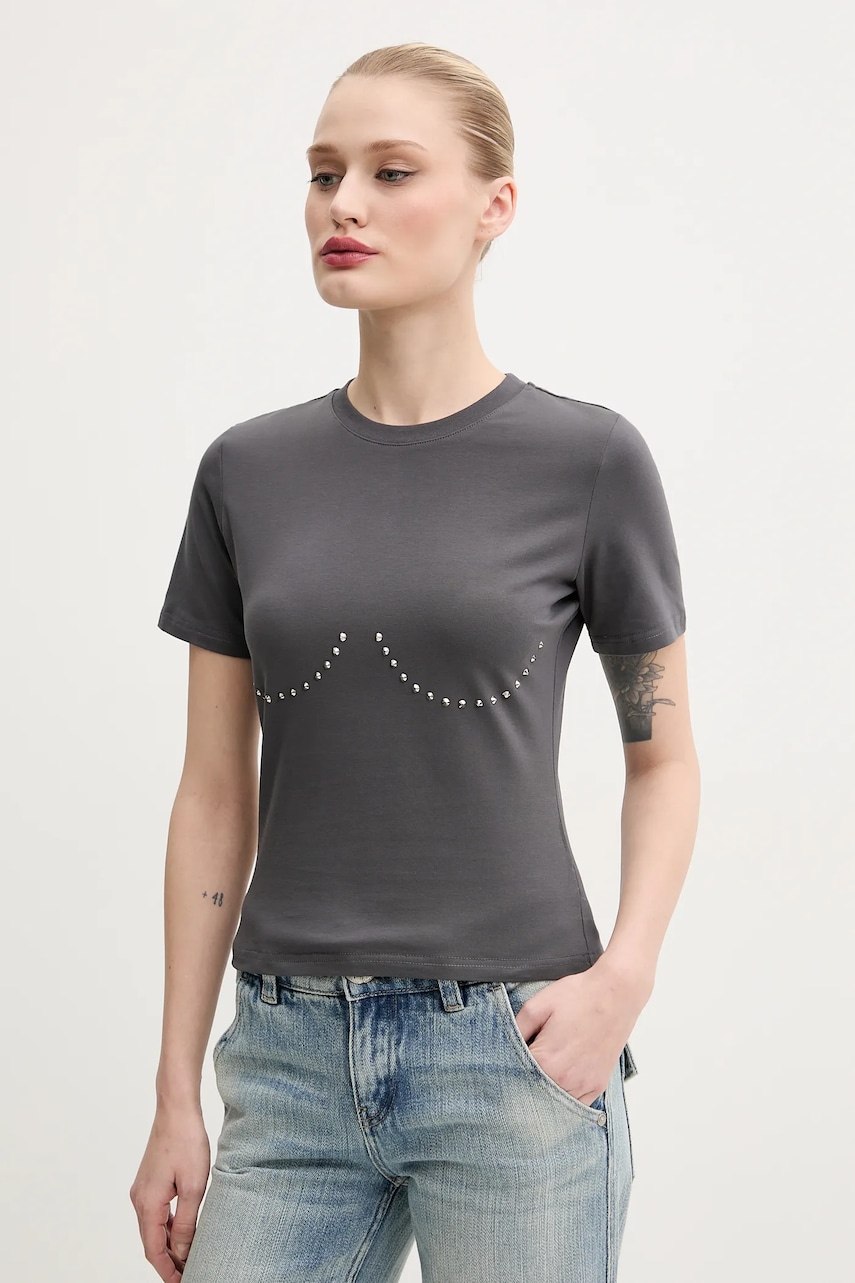 Tričko Never Fully Dressed