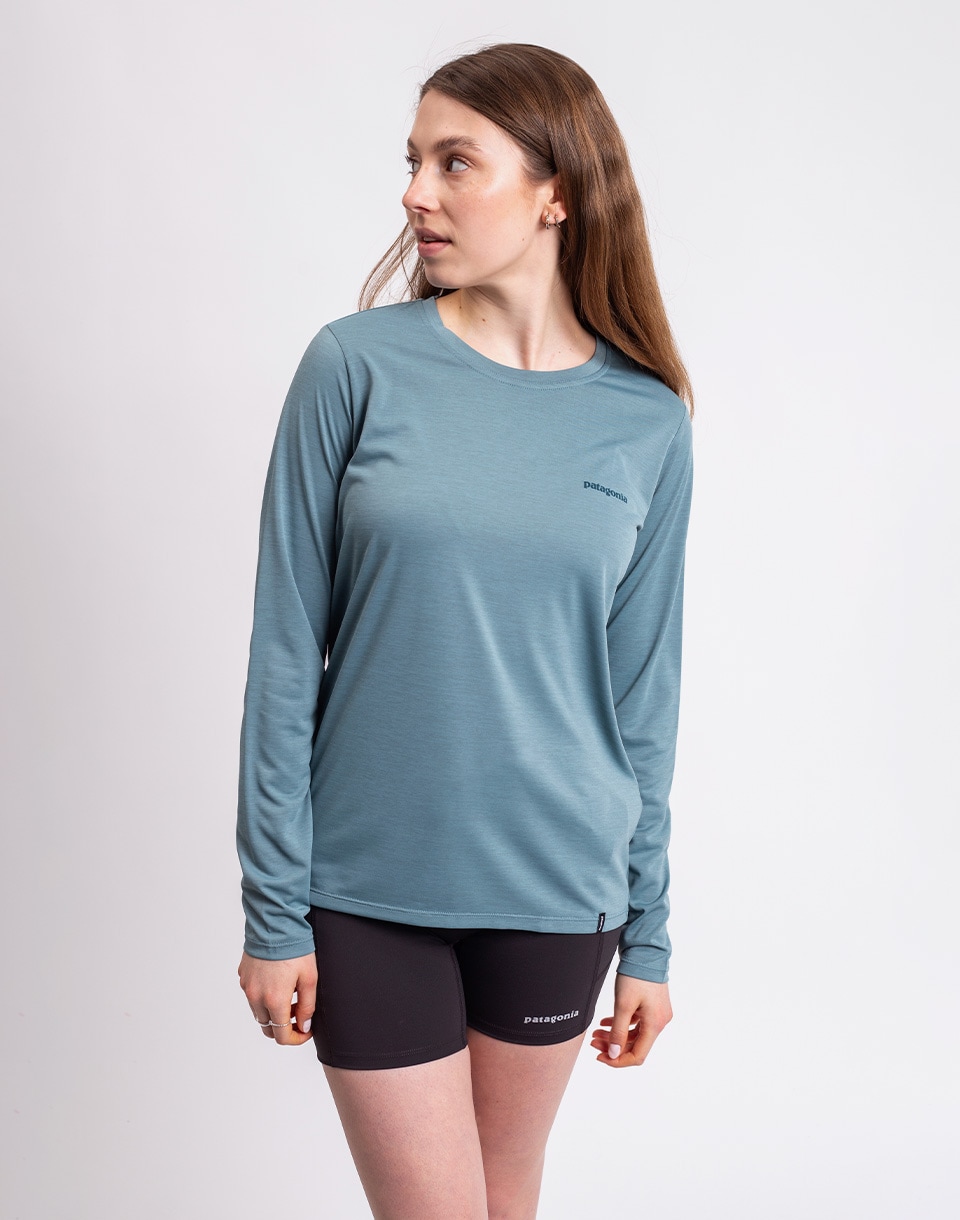 Tričko Patagonia W's L/S Capilene® Cool Daily Shirt - Boardshort Logo Blue Sage - Light Blue Sage X-Dye