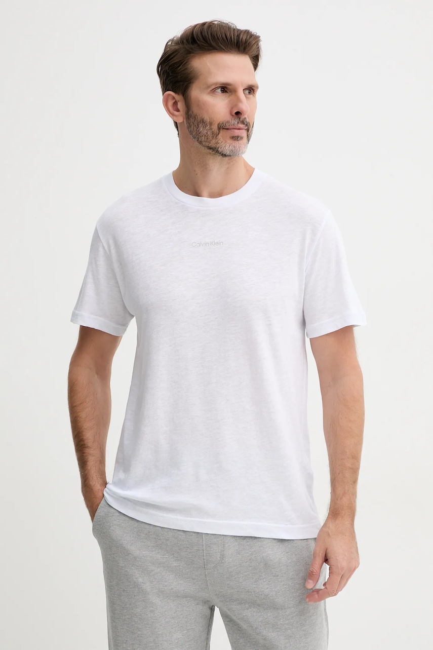 Tričko s příměsí lnu Calvin Klein pánské, bílá barva, s potiskem, KM0KM01138