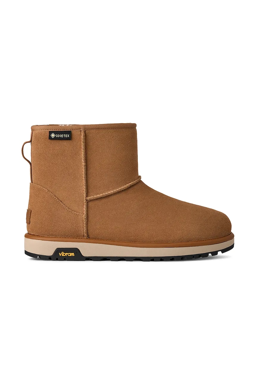 UGG  Semišové sněhule  Classic Mini GTX
